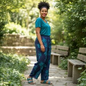 Y2K Venezia Resort Ready Hibiscus Print Pants